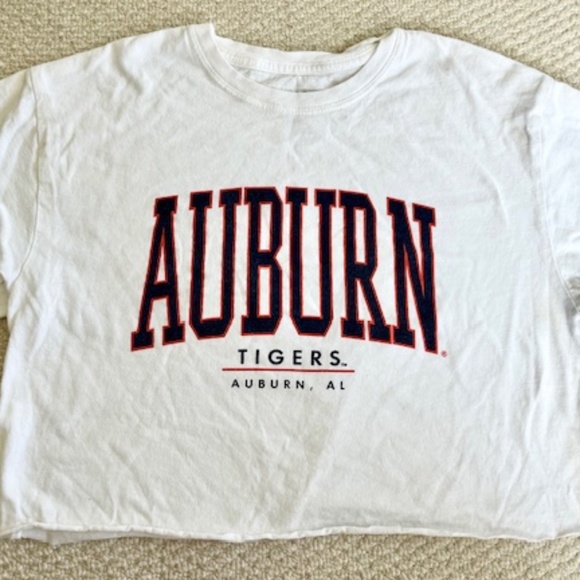 Auburn Cropped T-Shirt, Size Medium - Picture 1 of 5
